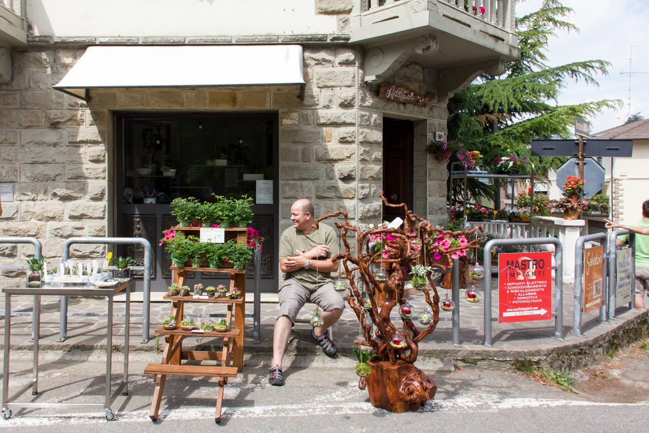 Sagra del Ciaccio stand fiori