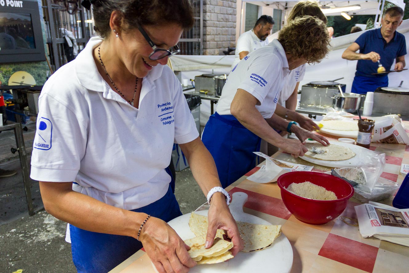 Piegatura del ciaccio prima della consegna